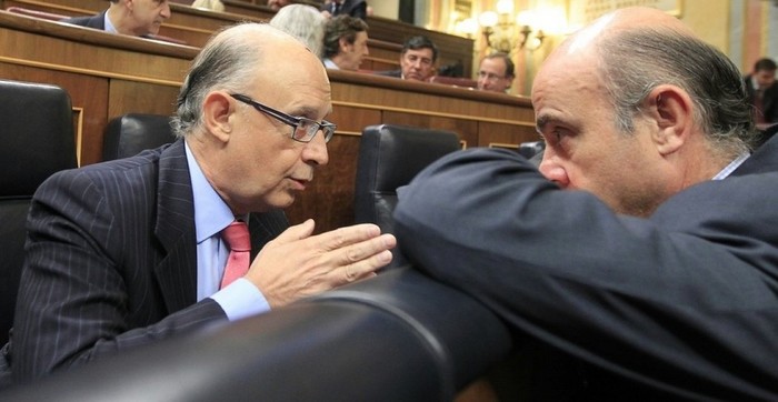 El duopolio Guindos-Montoro permanece, aunque Nadal entra en escena para separarlos