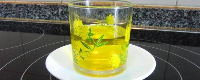 licor de hierbas Merca2.es