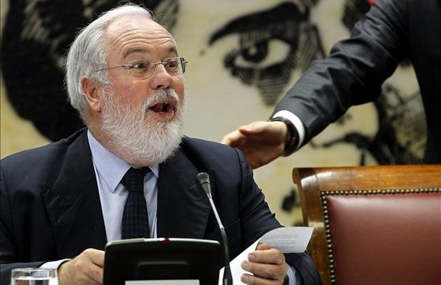 miguel-arias-canete-ante-senado-este-miercoles-1366271943254