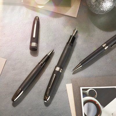 Montblanc Meisterstück Ultra Black