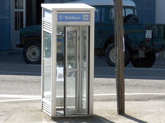 Adiós a las cabinas de teléfono