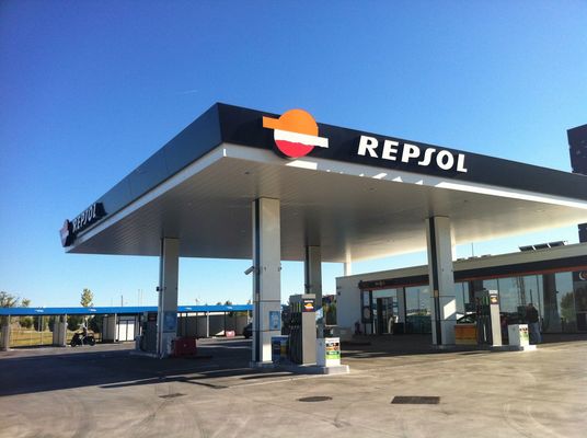 Bolsa: Repsol no puede con los 13 euros. ¿Es aconsejable invertir en ella?