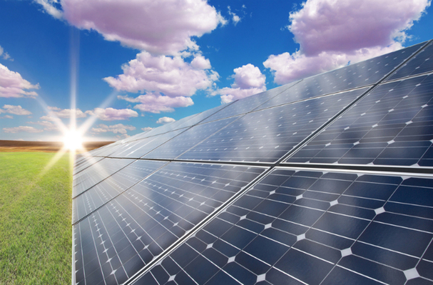 Renovalia cierra una refinanciación de 210 M€ de fotovoltaicos en España