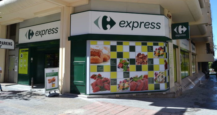 Problemas en Carrefour Express: los franquiciados acusan a la compañía por estafa