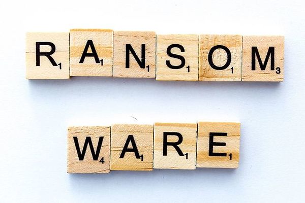 "WannaCry dinero ransomware"