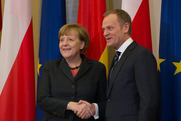"sanciones ciberataques Tusk Merkel"