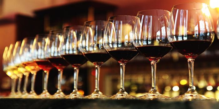 Cómo elegir un buen vino en el supermercado por menos de 10 euros