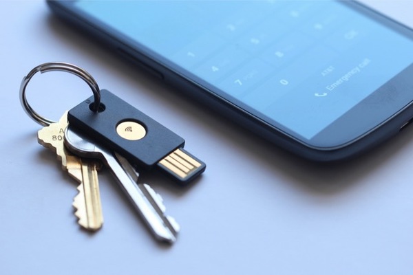 YubiKey NEO SmartPhone Merca2.es