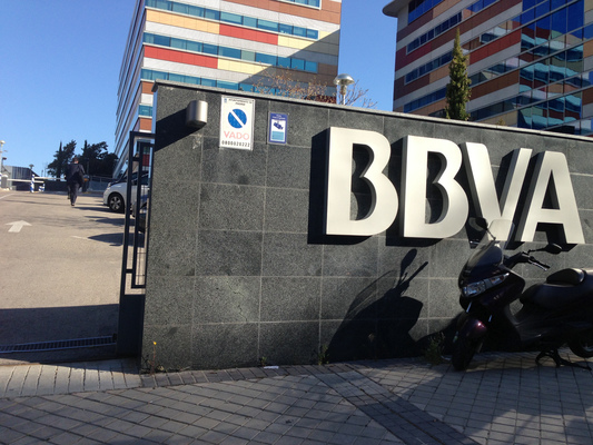 BBVA podría vender su “pequeña joya de la corona” chilena