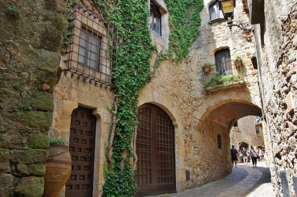 Carrer Major Pals 2 Merca2.es