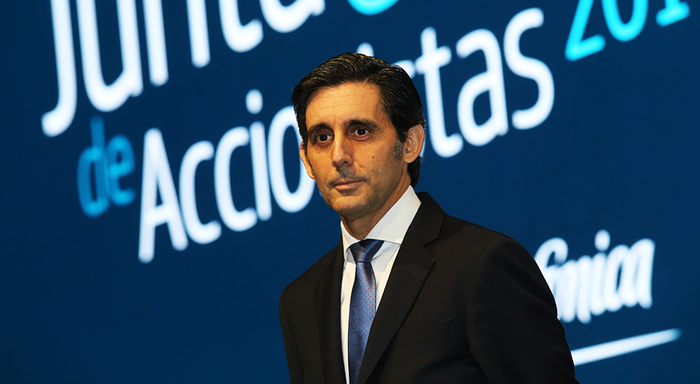 Telefónica acusa la incertidumbre internacional pese a la calma ‘en casa’