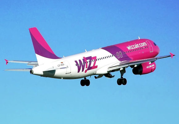 Whizzair.a320 200.lz wza.fromrear.arp Merca2.es