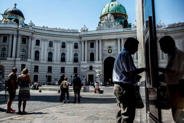 Austria ofrece el primer bono a 100 años de la zona euro