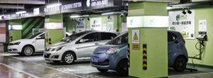 China pisa el acelerador y abre la carrera para la adopción del coche eléctrico 1 Merca2.es China coche electrico 1 Merca2.es