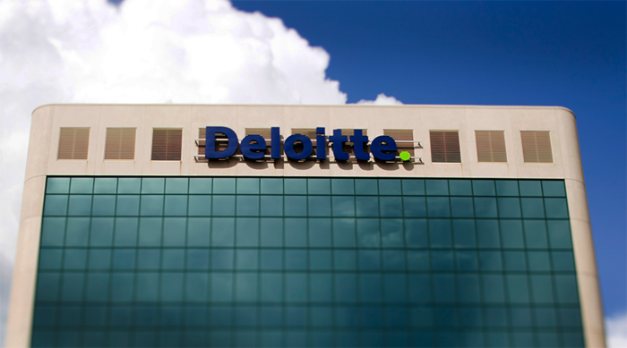 Deloitte factura 42.487 M€ en su año fiscal, un 5,5% más