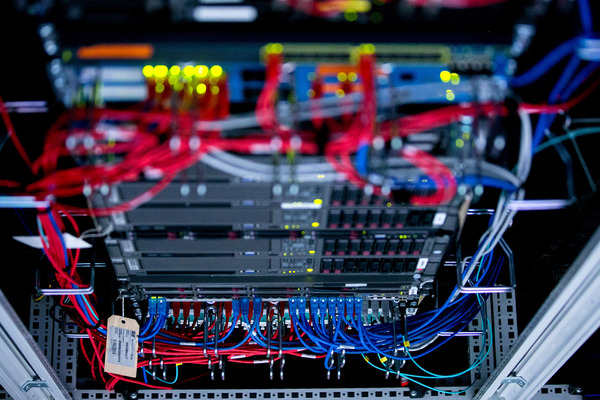 Los brillantes informes de ganancias disparan a nuevos máximos las acciones tecnológicas