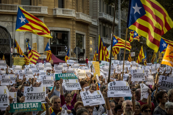 ¿Por qué los bonos españoles están tan serenos ante la crisis catalana?