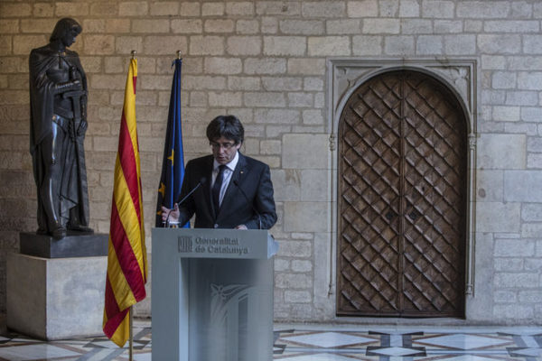 Reina el caos en Cataluña mientras Puigdemont corre hacia un callejón sin salida 1 Merca2.es Carles Puigdemont