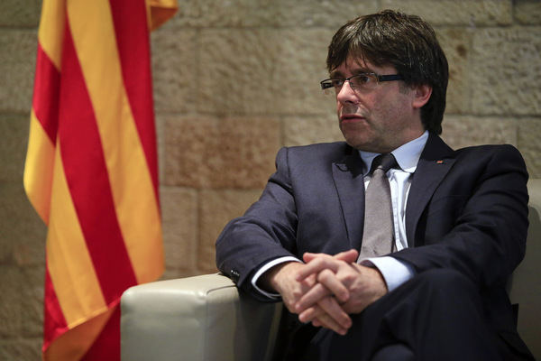 La policía detendrá a Puigdemont si declara la independencia de Cataluña