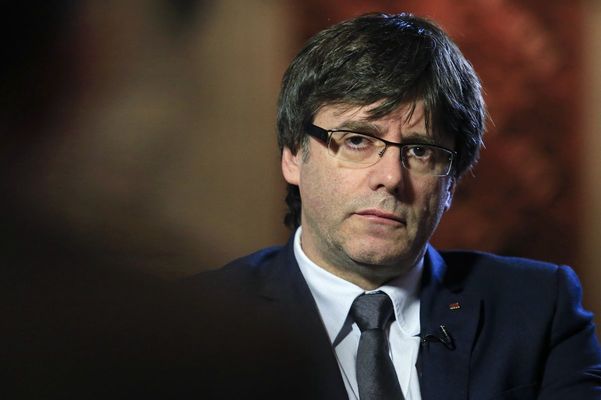 El movimiento separatista catalán se agrieta a medida que aprietan las encuestas