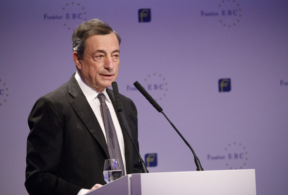 Draghi exige masivas inversiones a la UE a corto plazo para ser competitiva
