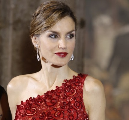 Letizia se reencuentra con los fantasmas de su pasado en la tierra donde vendió cigarrillos