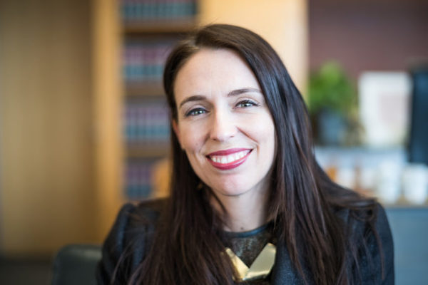 Jacinda Ardern brecha salarial