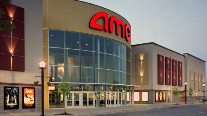 ¿Podrá salvarse la industria de los cines? 6 empresas quieren adquirir AMC