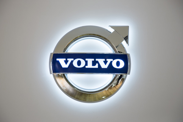 Cevian vende su participación en Volvo Group por 2.000 millones de euros