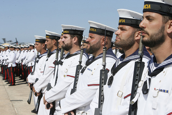 Las empresas de defensa española se preparan para las fusiones
