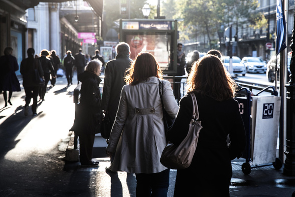 El desempleo en la zona euro cae a su nivel más bajo desde 2009