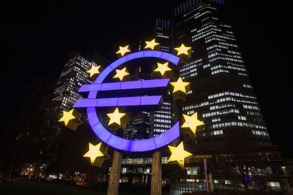 El euro se convertirá en el rival principal del dólar