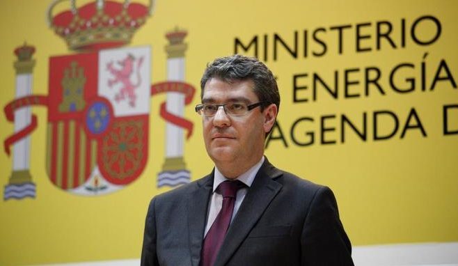 Nadal vuelve a desprestigiar al turismo con un presupuesto injusto