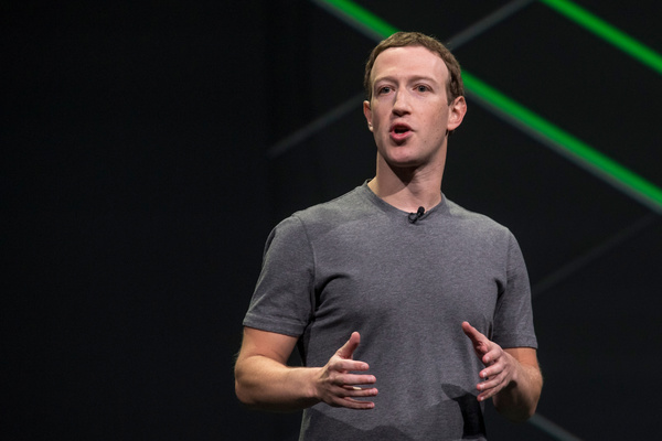 Mark Zuckerberg ICONO DE IMAGEN CREATIVA E INNOVADORA EN LA MODA