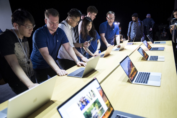 Los dispositivos de Apple tampoco se salvan de vulnerabilidad informática de Intel