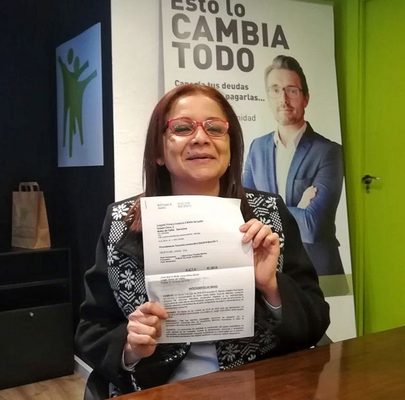 Un juzgado de Mollet del Vallès libera a una residente de todas sus deudas por la Ley de la 2ª Oportunidad