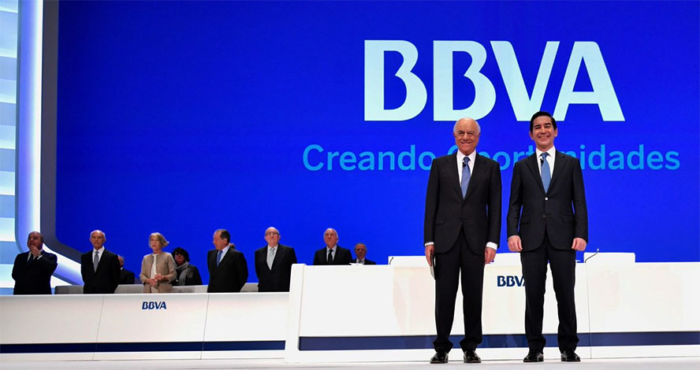 BBVA pronostica la ‘muerte’ de muchos bancos en lucha contra las fintech