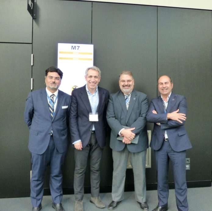 Foto de Mesa redonda en la ITB Berlin sobre viviendas de uso