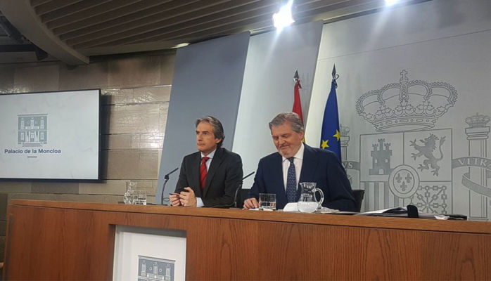 El Gobierno ‘dicta sentencia’ en contra de Uber y Cabify