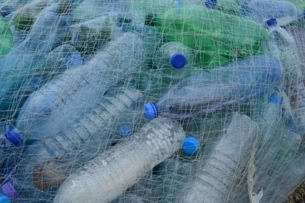 La Unión Europea se niega a vivir en un mundo rodeado de plástico