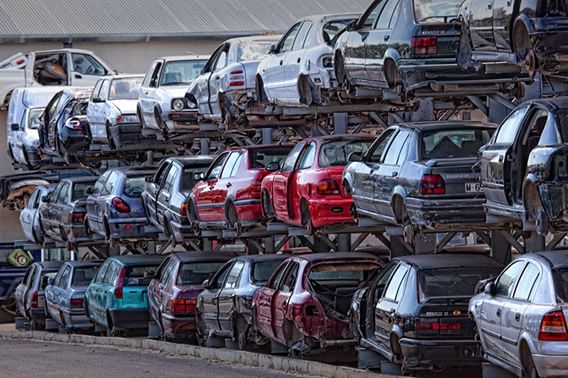 De cada 100 coches que son vendidos, sólo 56 se achatarran