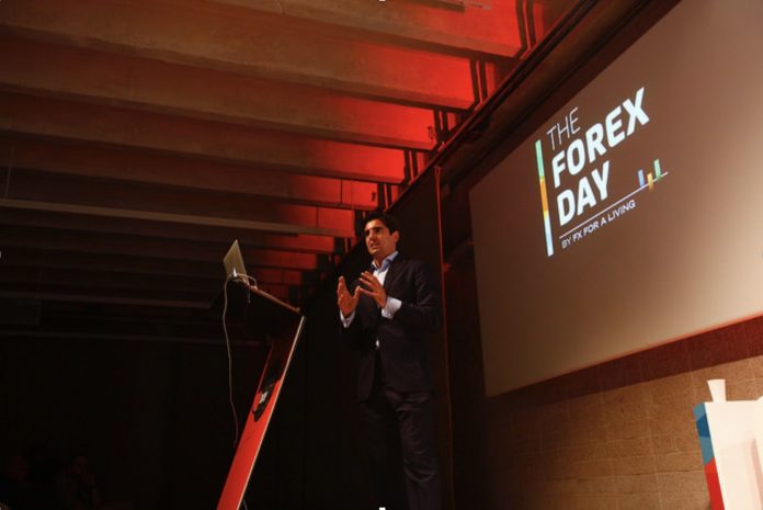 Foto de David Aranzábal en la edición anterior del FOREX DAY