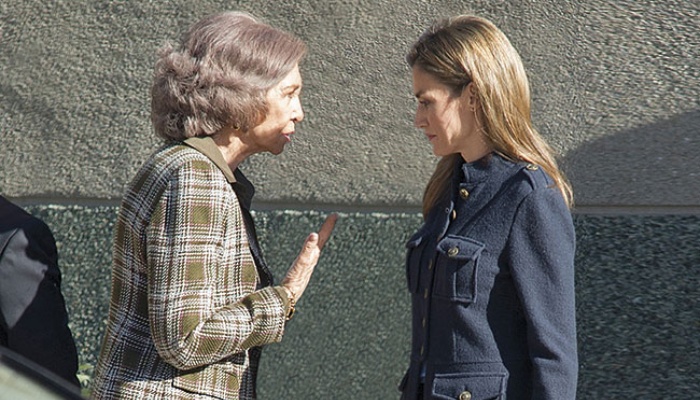 La Reina no perdona: Las veces que regañaron en público a Letizia