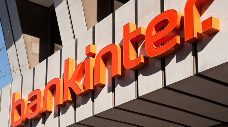 Bankinter pierde la flor en Bolsa