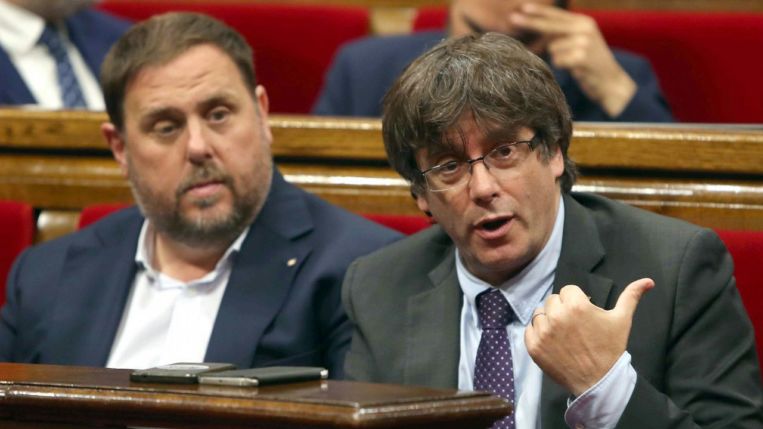 Puigdemont y ERC mantienen su pulso sobre TV3, que olvida a Junqueras 