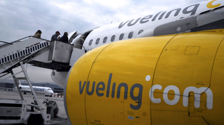 Así es el plan de Vueling para evitar el caos aéreo en El Prat este verano