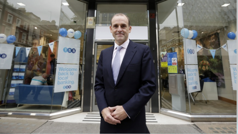 Banco Sabadell no vende TSB pero aplica ‘manu militari’