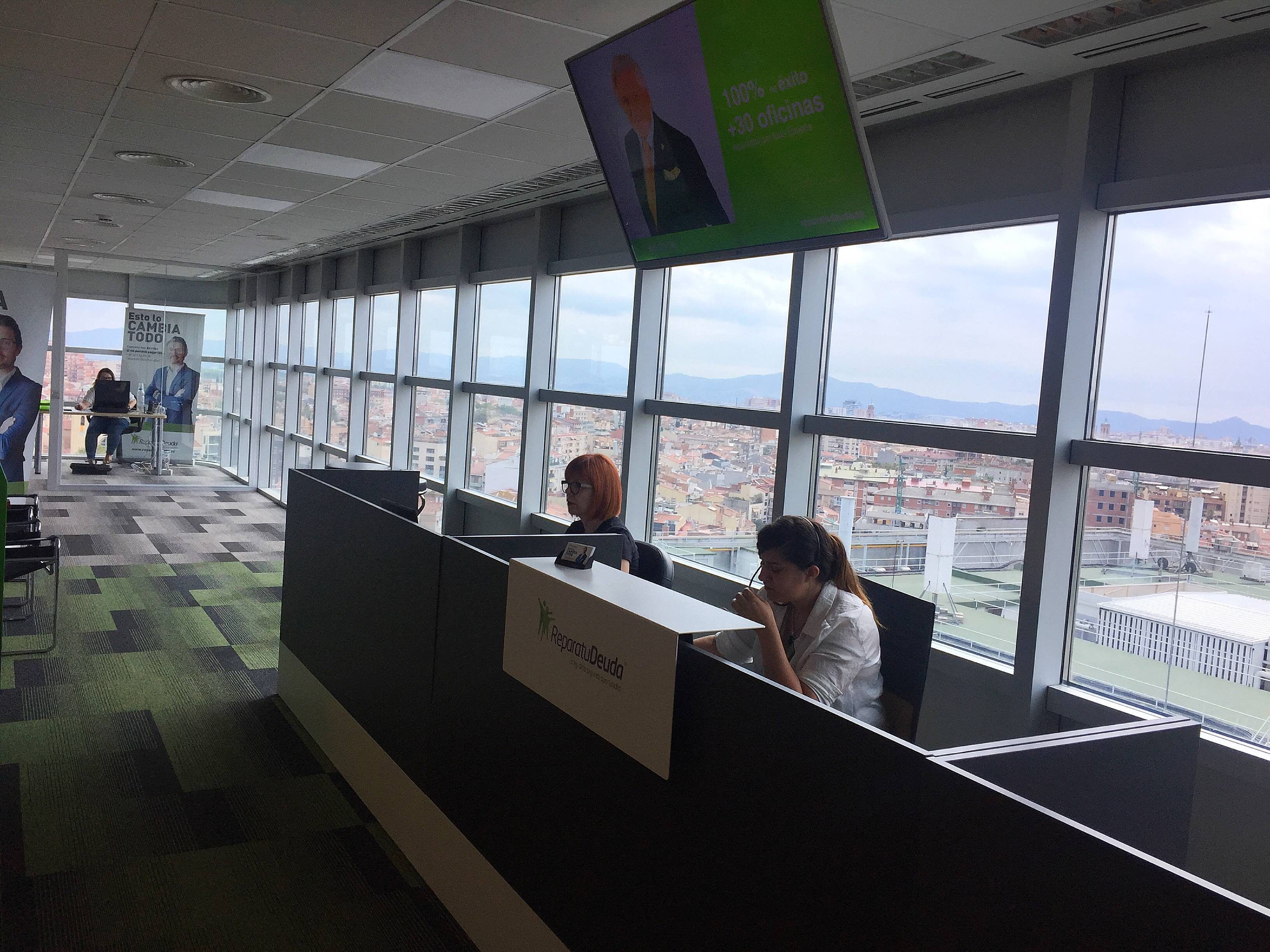 Foto de Repara tu deuda servicios centrales