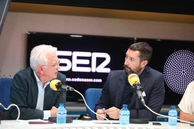 Daniel Gavela repite en la SER los errores de su antecesor