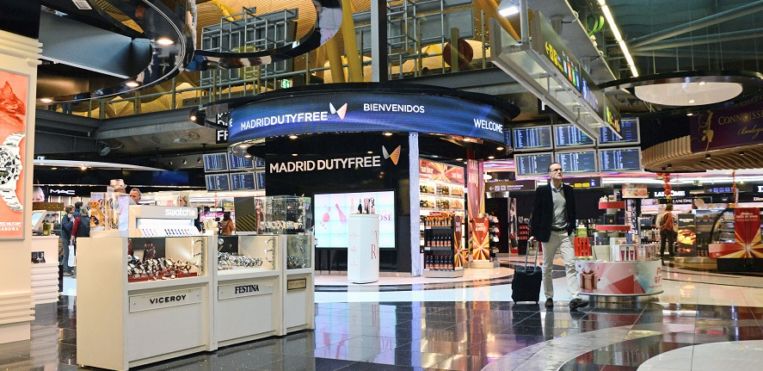 Aena relanza el ‘duty free’ para ocultar los problemas de tráfico aéreo